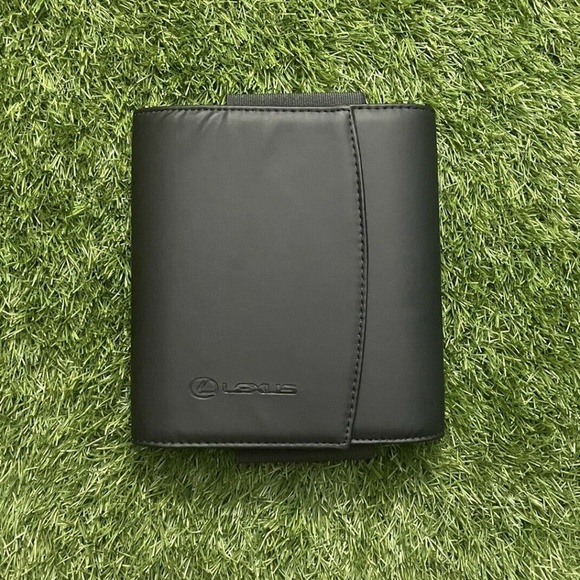 2021 Lexus ES350 ES250 Sedan Owners Manual w/ Navigation (3.5L, 2.5L) - Picture 8 of 10